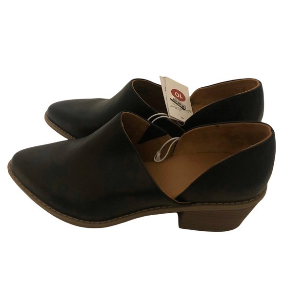 Sold on Curtsy—Universal Thread Women's New Black Shoe Size 10 - Picture 2 of 4